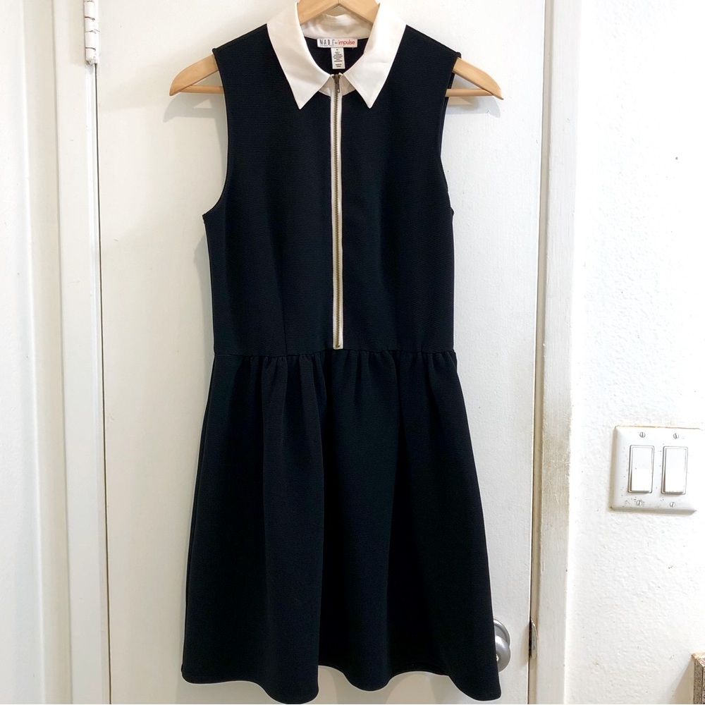 Made For Impulse Fashion Week Sleeveless Collared Dark Academia Dress Medium.